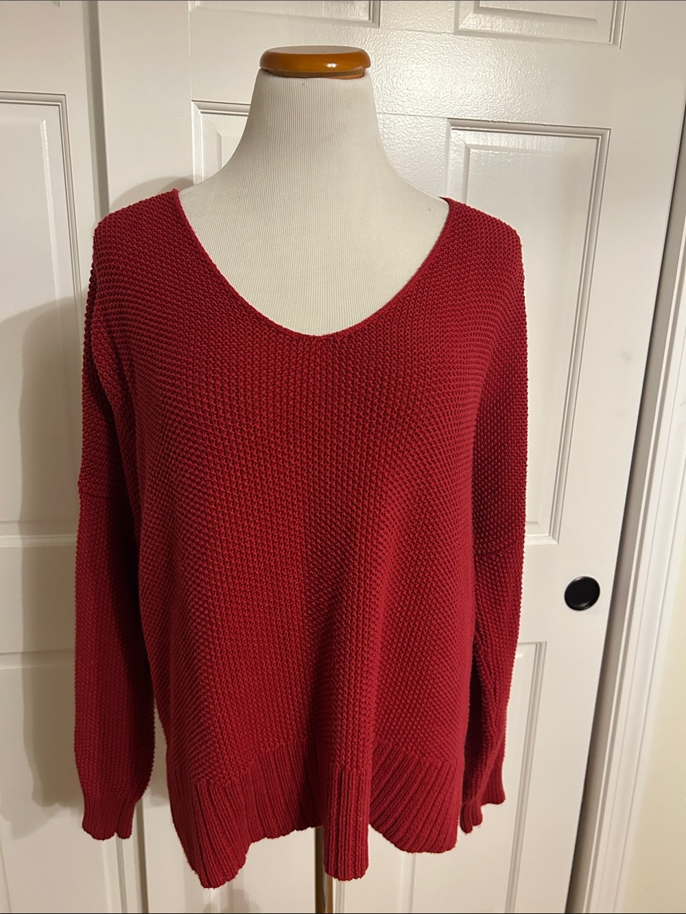 Lucky Brand Women's Crimson V-Neck Knit Sweater cotton & acrylic blend size L
